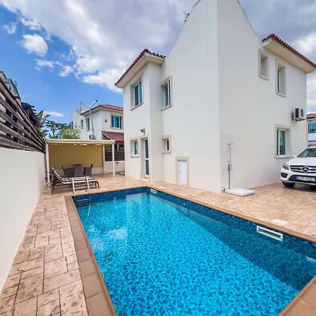 Villa Ioli - 3br Retreat Near Kalamies