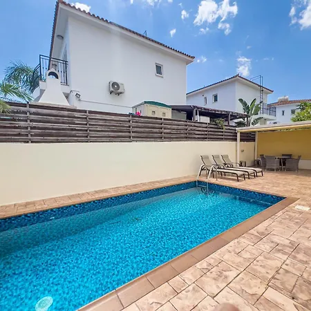 Ioli - 3br Retreat Near Kalamies Villa